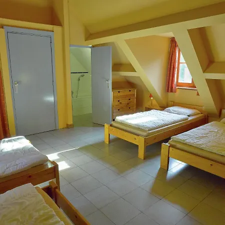 Spacious In Anhee Belgium Дом отдыха