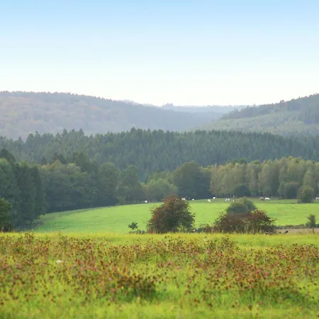 別荘 Spacious In Anhee Belgium