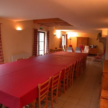 Spacious With Terrace In Anhee Belgium Feriehus