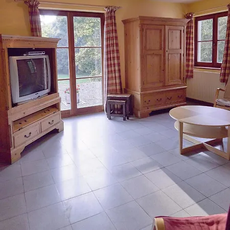 Spacious In Anhee Belgium 別荘 *